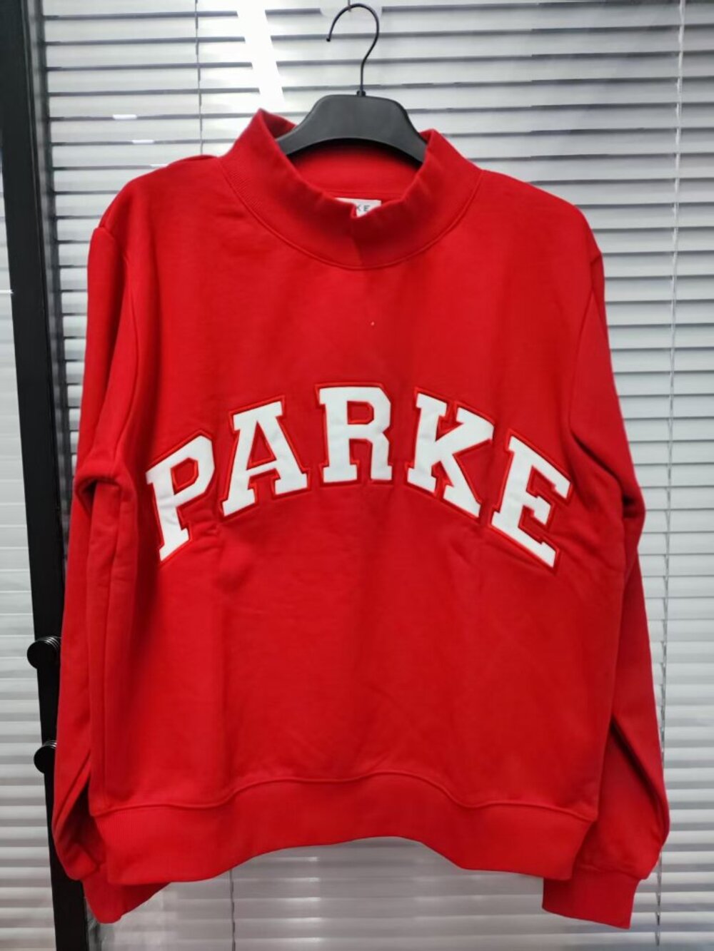 🔴SIZE S/M Parke Mock Neck Varsity Letter Patch Sweatshirt